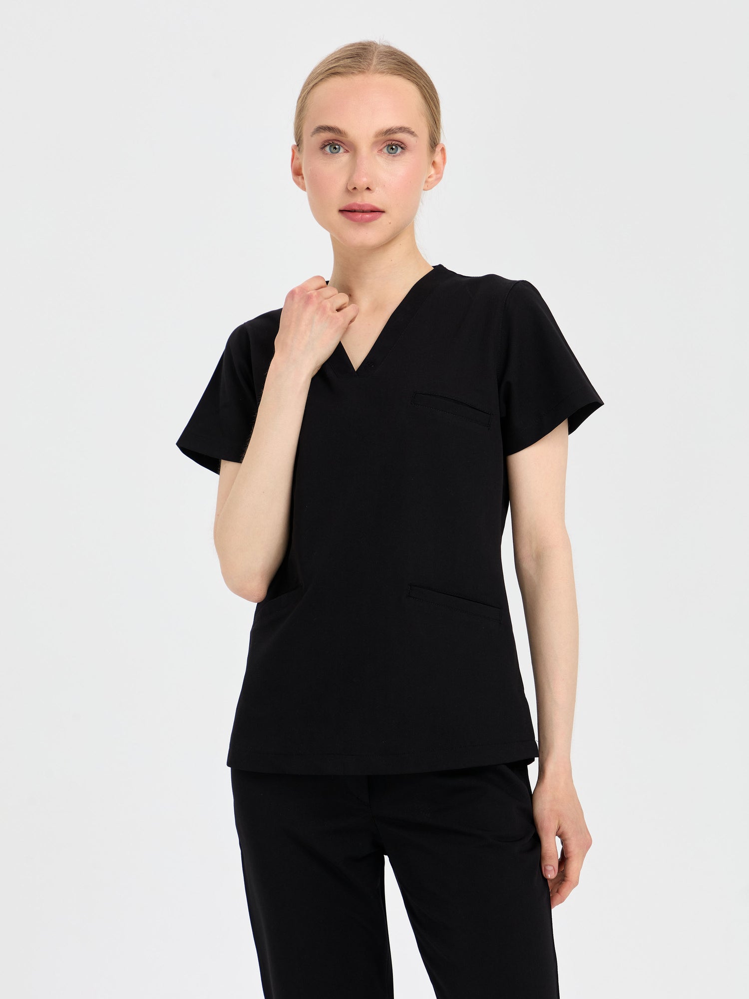 Primus Fit siyah scrubs - ön görünüm ve modern kesim