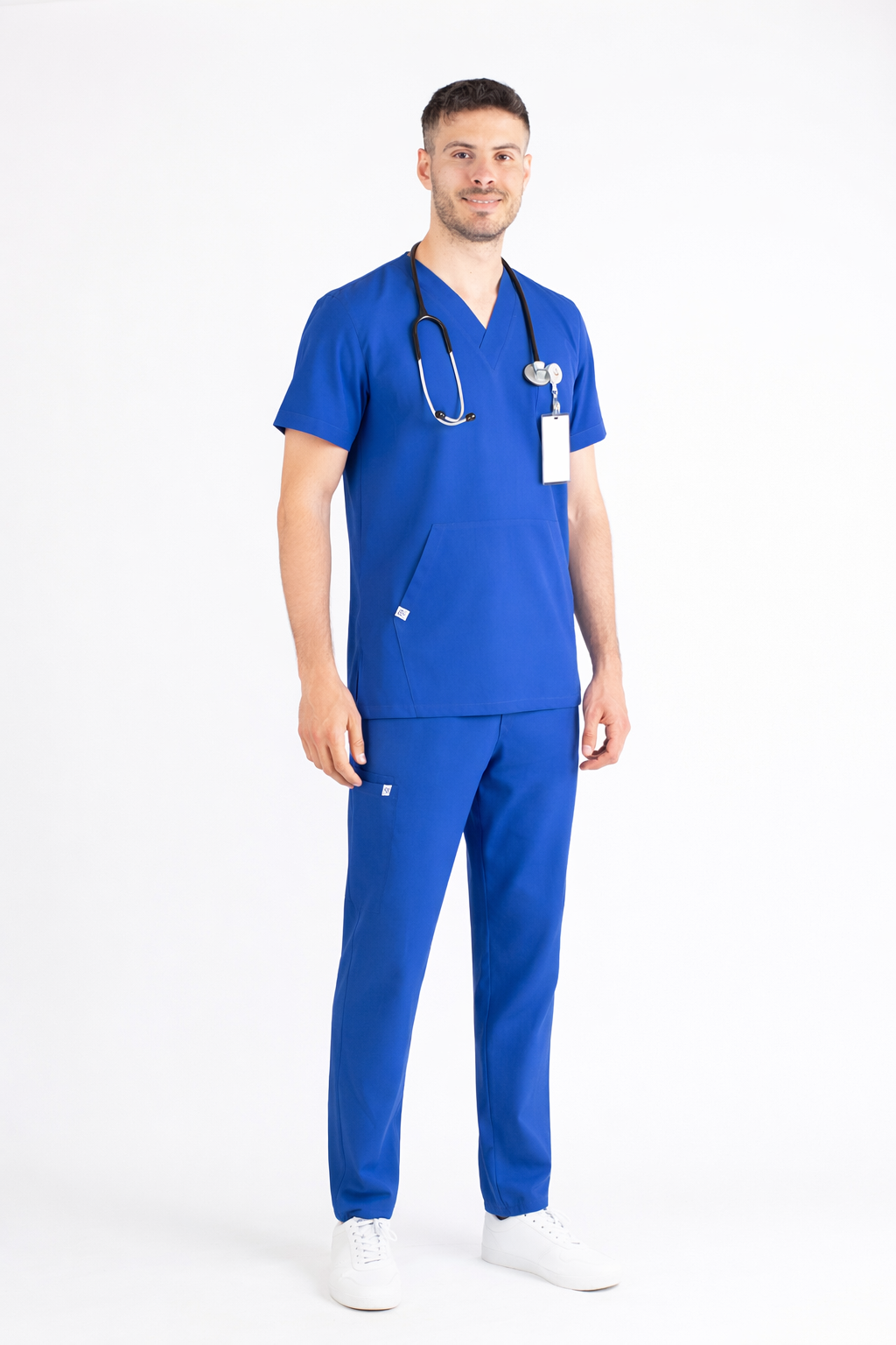 Saks mavisi erkek medikal forma kanguru cep detayı ve kumaş dokusu - Kaliteli Secundus seri profesyonel scrubs takımı.