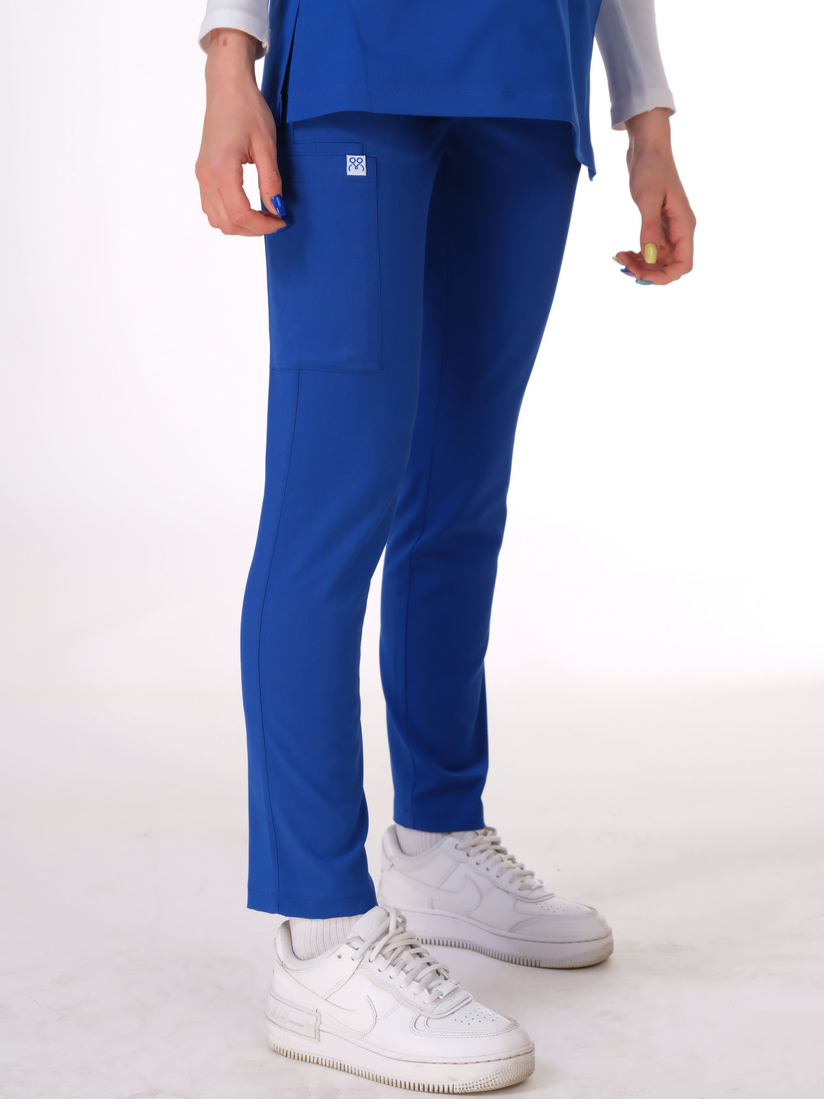 Modest Uniforms: Options That Combine Style and Functionality in the B ...