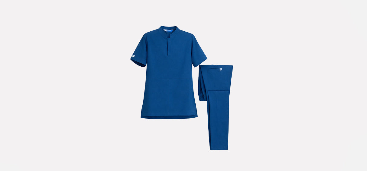 hakim-yaka-scrubs-takimi-modern-medikal-forma-logolu-doktor-hemsire-formasi-mole-uniform