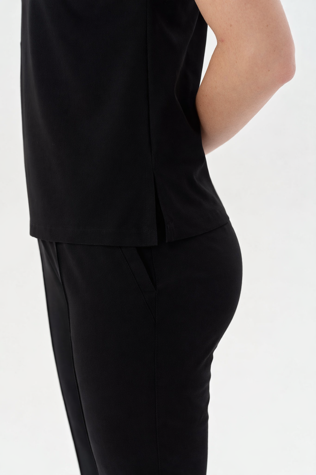 Aura Black Shirt Collar Women&