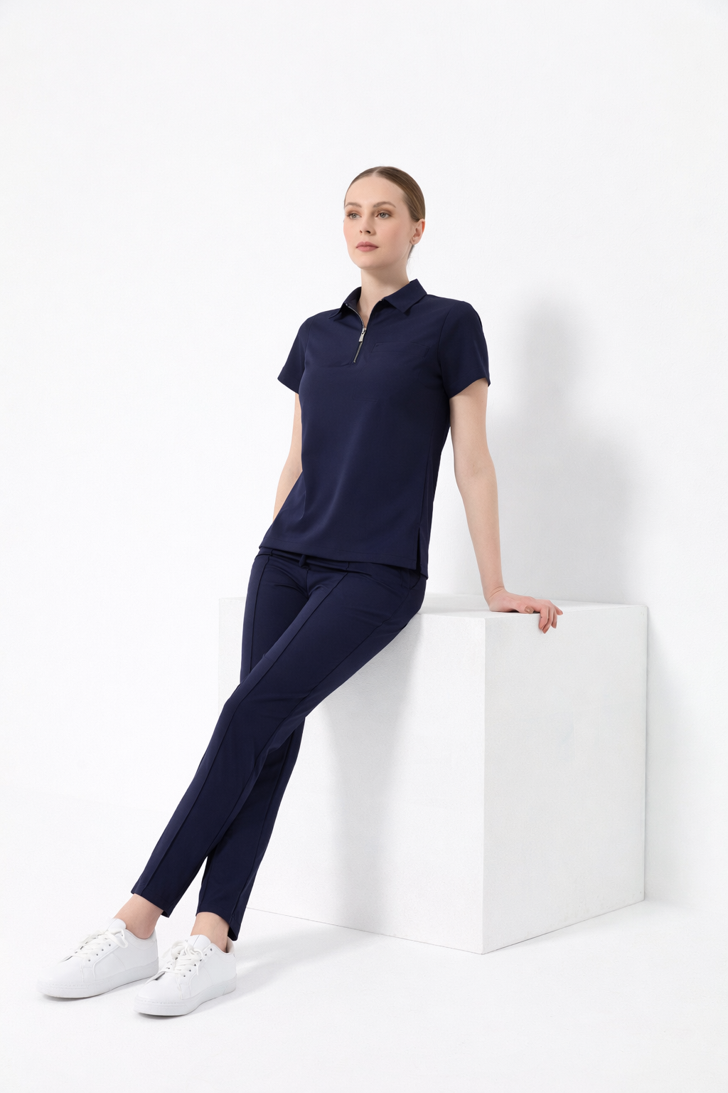 Aura Lacivert Gömlek Yakalı Kadın Scrubs Takım | Medikal İş Kıyafeti | Mole Uniform