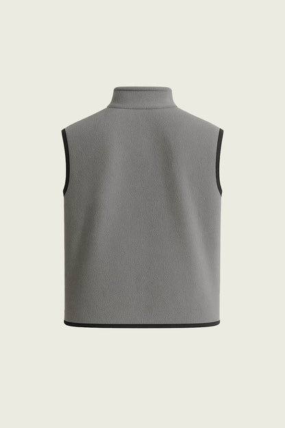 Gri is yelegi kaliteli polar kumas dokusu ve fermuar detaylari - Mole Uniform Bursa.