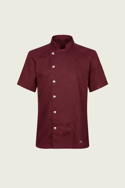 Mole Uniform Teknik Atölyesi’nde üretilen bordo çift çıtçıtlı şef ceketi